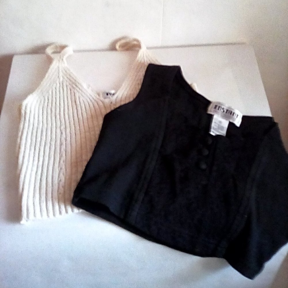 Set of 2 Women's Crop Top Tank Tops, Size Small